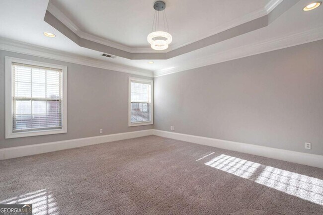 Building Photo - 2767 Durham Dr NE