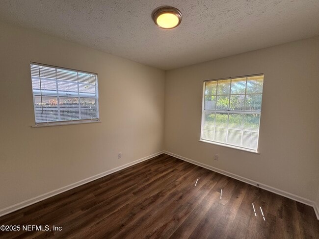 Building Photo - 5292 Julington Creek Rd