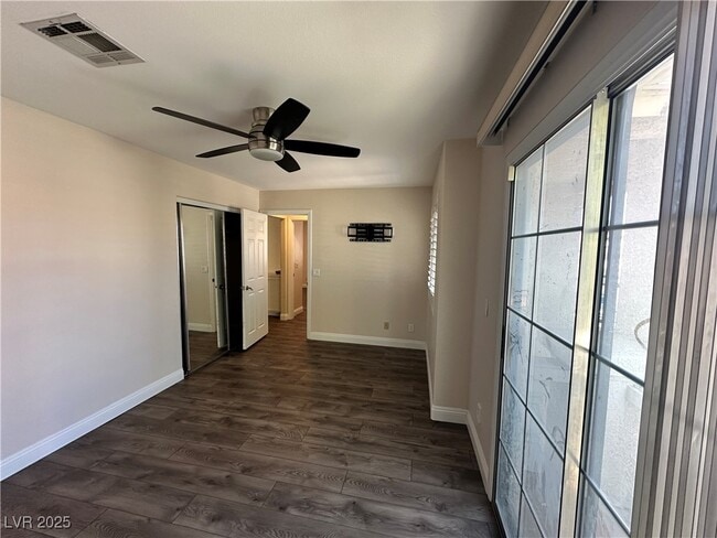 Building Photo - 8305 Bermuda Beach Dr