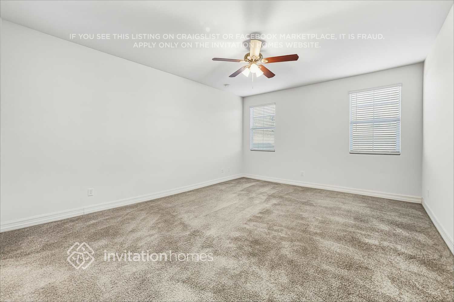 Building Photo - 11417 W Edgemont Ave