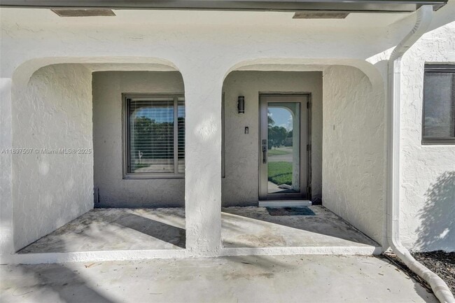 Building Photo - 8105 SW 19th St