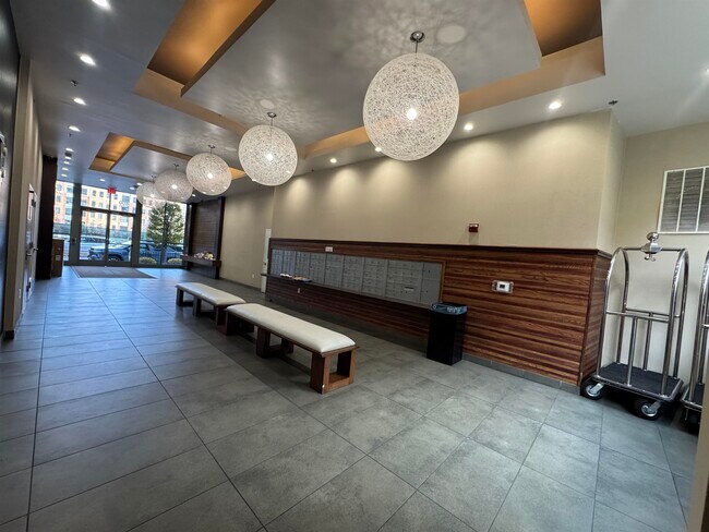 Building Photo - 800 Jackson St