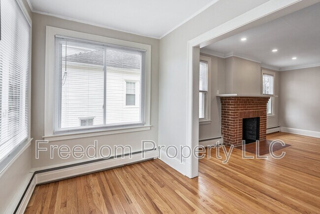 Building Photo - 9 Bretton Rd