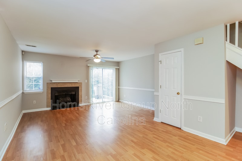 Building Photo - 3719 Winborne Ln