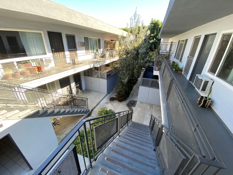 Building Photo - 12301-12307 Pacific Ave