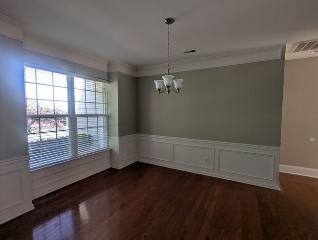 Building Photo - Harrisburg with Large Fenced-In Yard, Small Private Pool/Spa and Putting Green