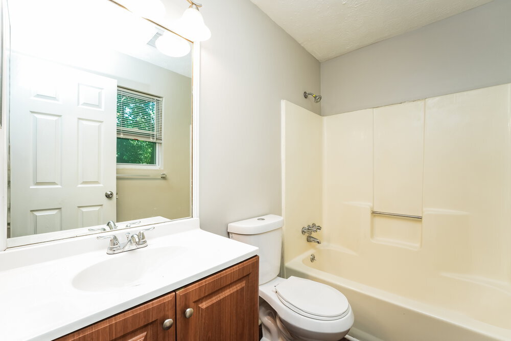 Building Photo - 5394 Greenhedge Ct