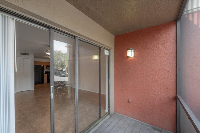 Building Photo - 5709 Baywater Dr