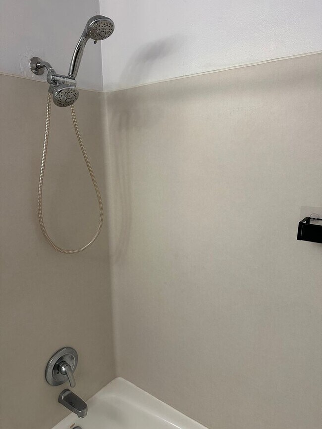 Building Photo - 3735 N Baltimore St