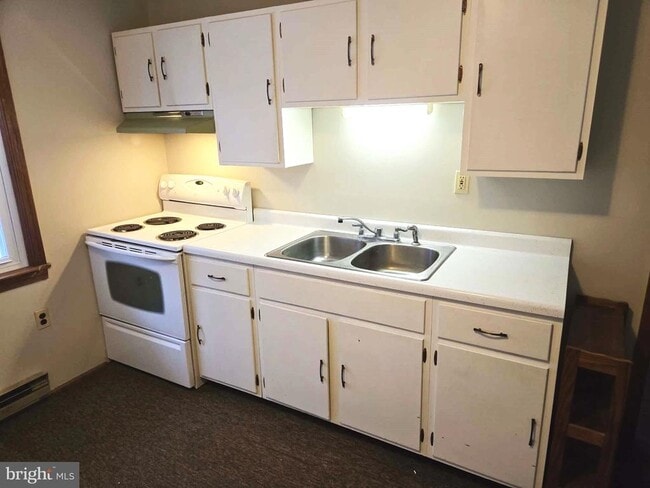 Building Photo - 1154 Steamboat Rd