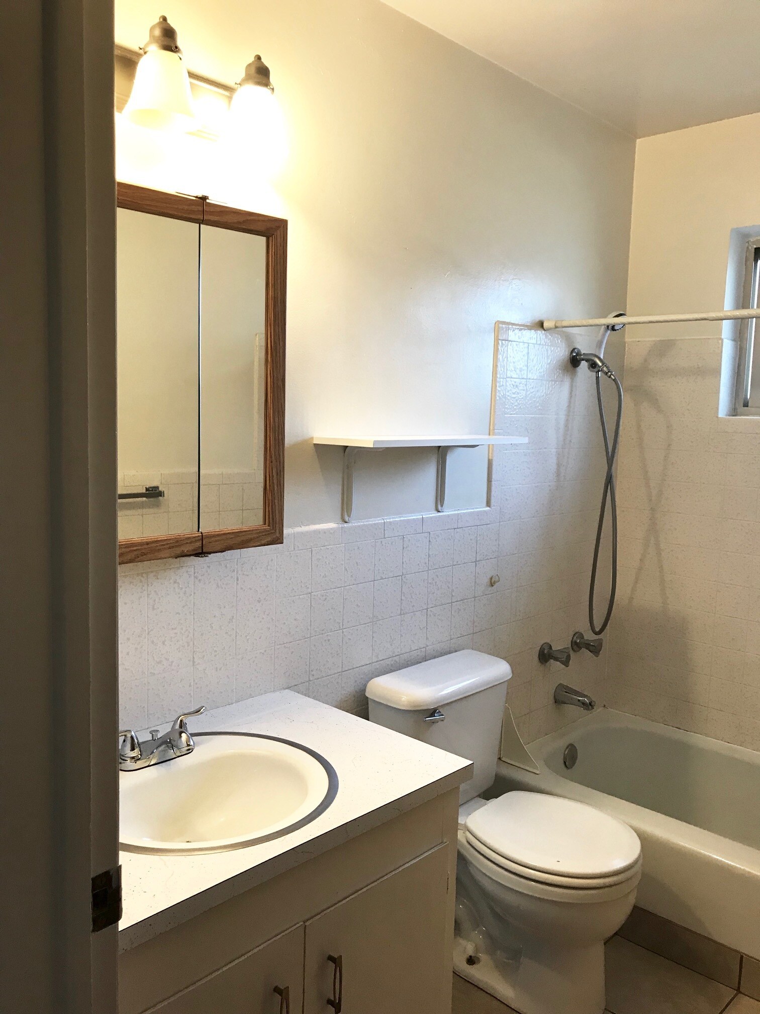 Building Photo - 80 N 200 E