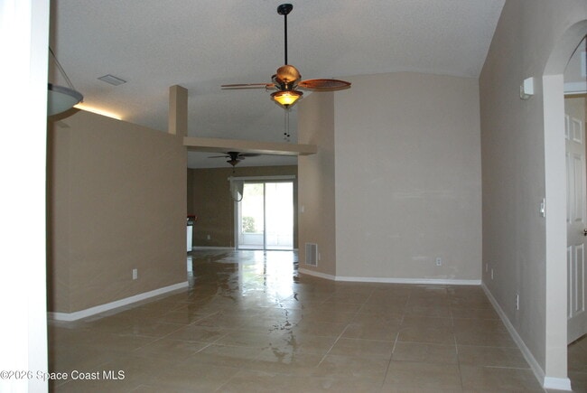 Building Photo - 4461 Manchester Dr