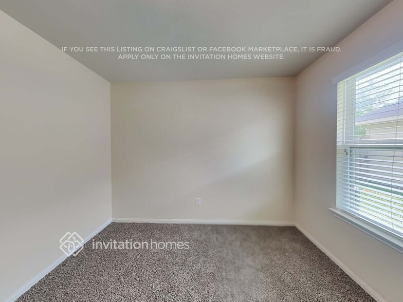 Building Photo - 8614 Chaletford Dr