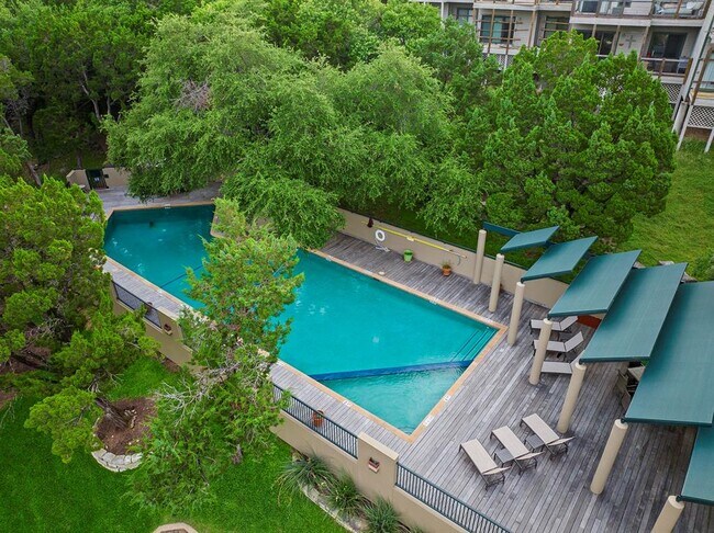 Building Photo - 1707 Spyglass Dr