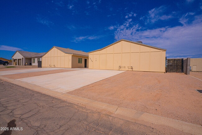 Building Photo - 15108 S Moon Valley Rd