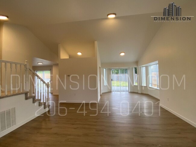 Building Photo - Charming 3-Bed, 2-Bath Home in Prime Feder...
