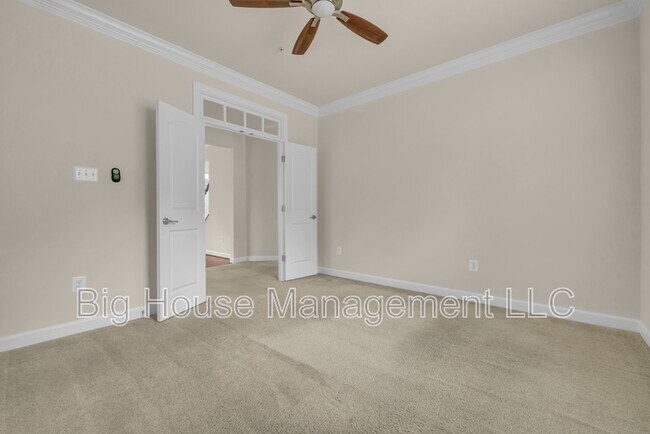 Building Photo - 3713 Chancelsors Dr