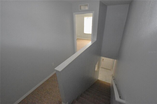 Building Photo - 4663 SW 48th Dr