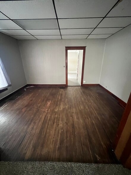 Building Photo - 305 Mount Zoar St