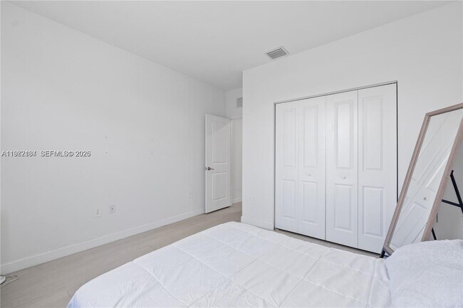 Building Photo - 11932 SW 241 Ter