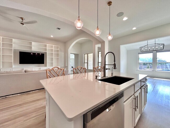 Building Photo - Welcome to Caliterra – Hill Country Luxury...