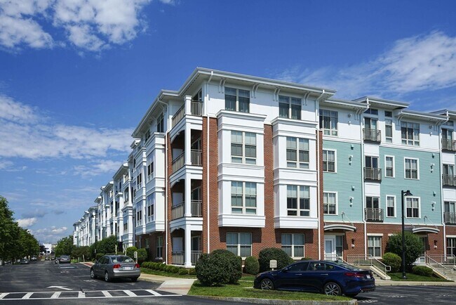 Building Photo - 4 Repton Pl