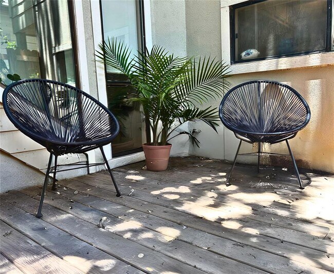 Building Photo - 2507 Quarry Rd