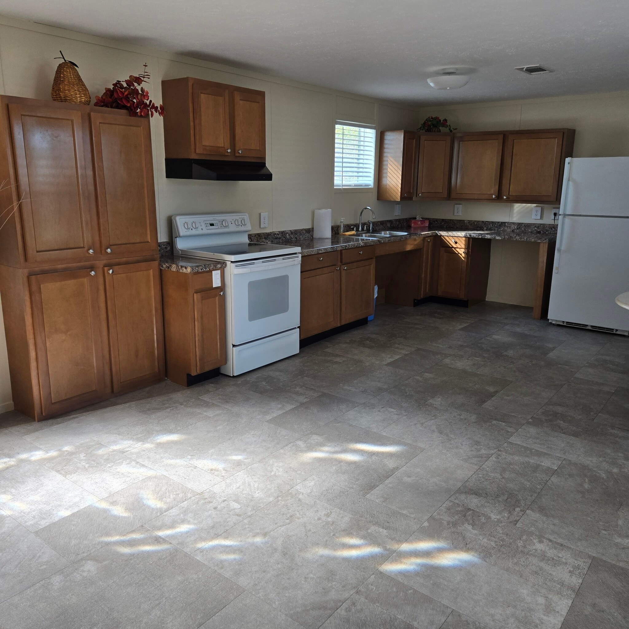 Building Photo - 20275 Sherrill Ln