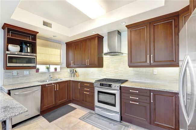 Building Photo - 11323 Huston St