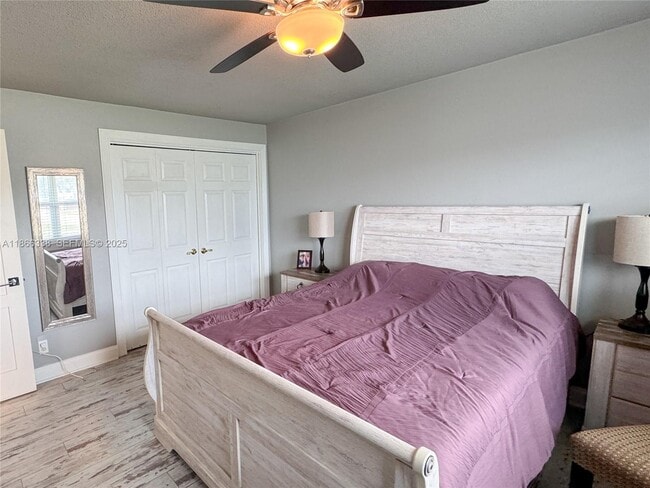 Building Photo - 161 NW 27th Ct