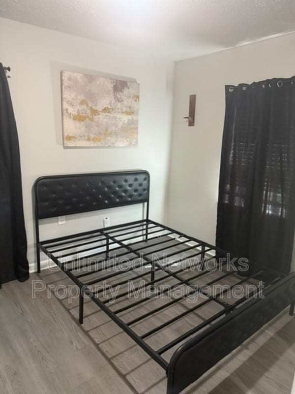 Building Photo - 151 Lawton St SW