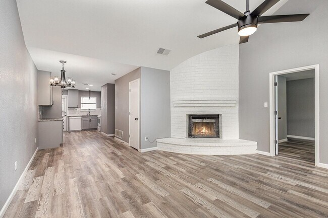 Building Photo - 3013 Timothy Ln