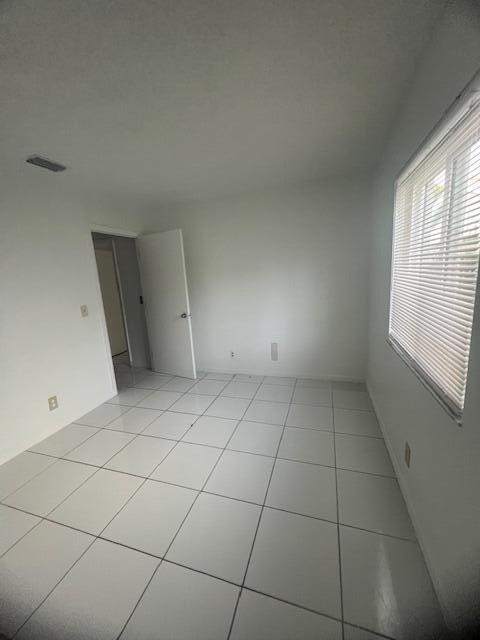 Building Photo - 6004 Strawberry Lakes Cir