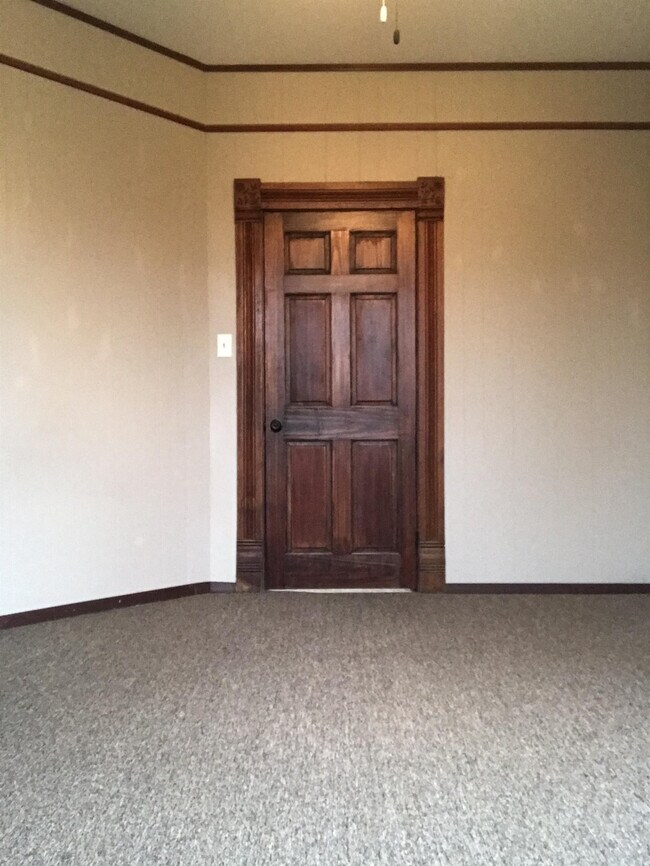 Building Photo - 414 S Prince St