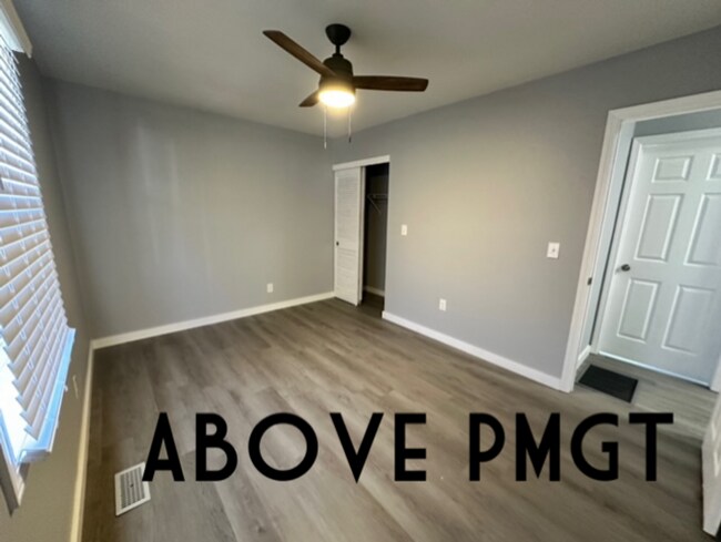 Building Photo - In Greer completely Renovated 3 bedroom - 2 bathroom Home