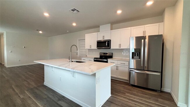 Building Photo - 1676 Hummingbird Rd