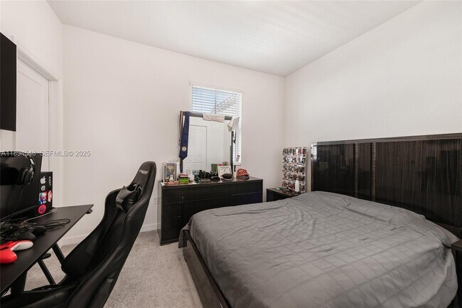 Building Photo - 29254 SW 163rd Ct