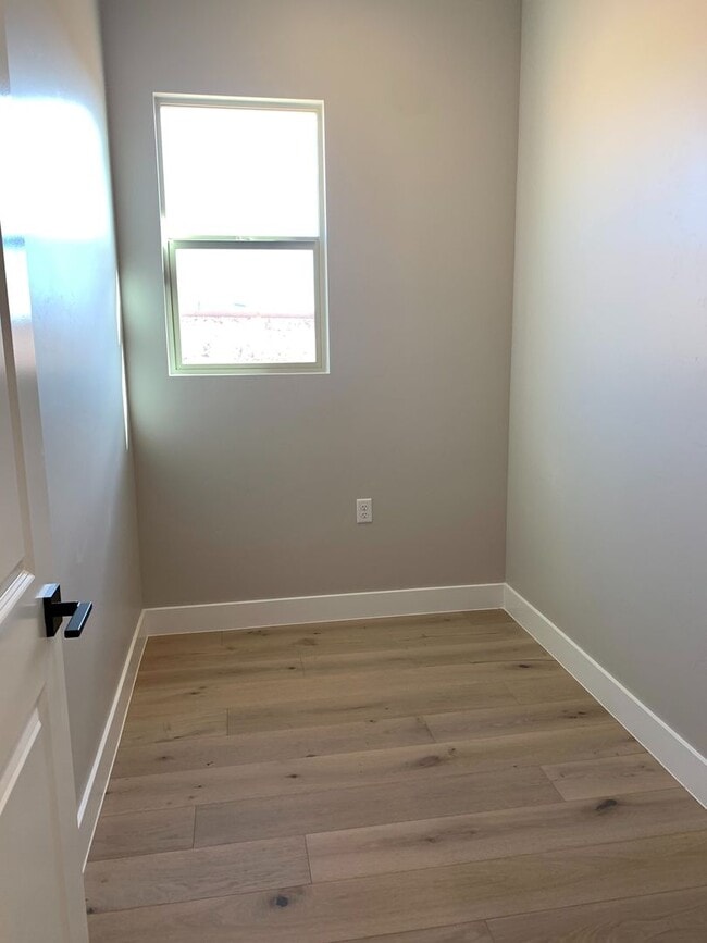 Building Photo - Brand New Two-Bedroom in Sun River 55+ Com...