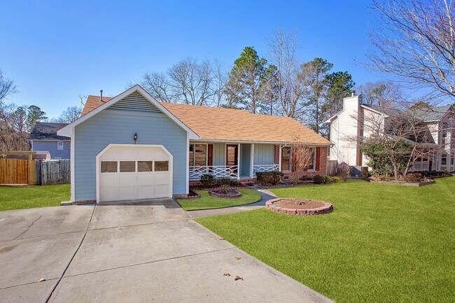 Building Photo - 3 Bed/2 Bath NEST in Beaver Run