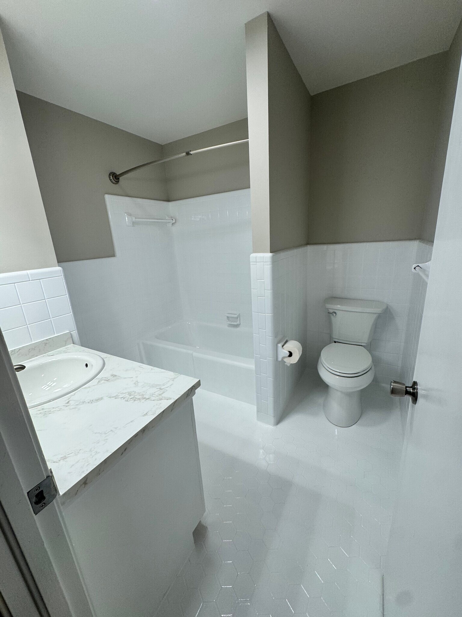 Building Photo - 821 Buck Swamp Rd