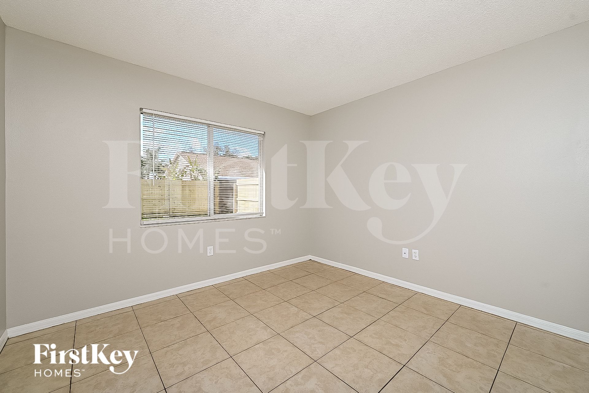 Building Photo - 1523 Birchstone Ave