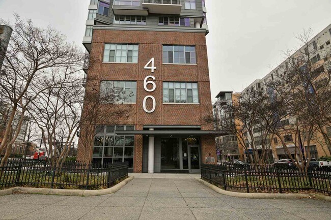 Building Photo - 460 New York Ave NW