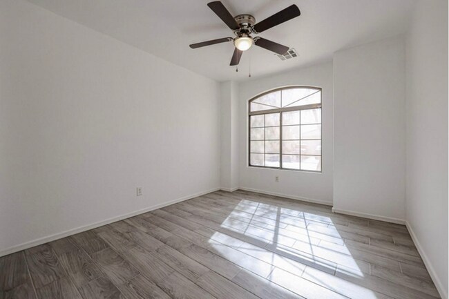 Building Photo - 4Bed/2Bath House in Buckeye! Move-In Ready on 06/04/2026!
