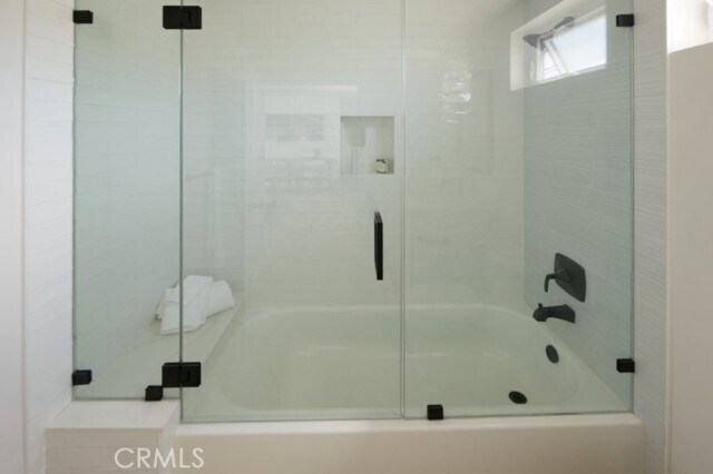 Building Photo - 728 Euclid St