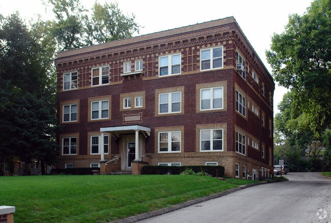 Primary Photo - 3612 Ingersoll Ave