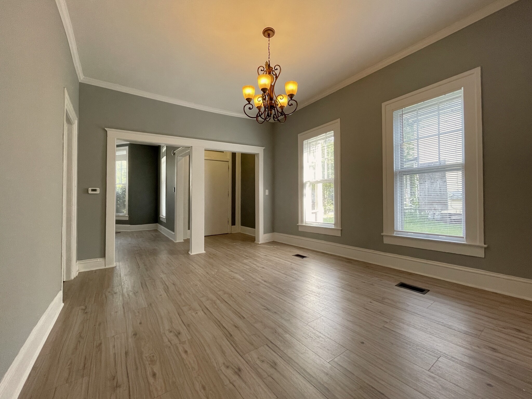 Dining Room - 419 W Gray St