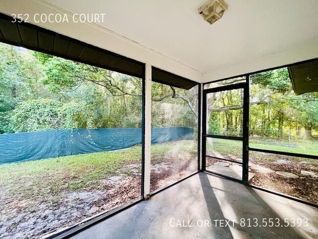 Building Photo - 352 Cocoa Ct