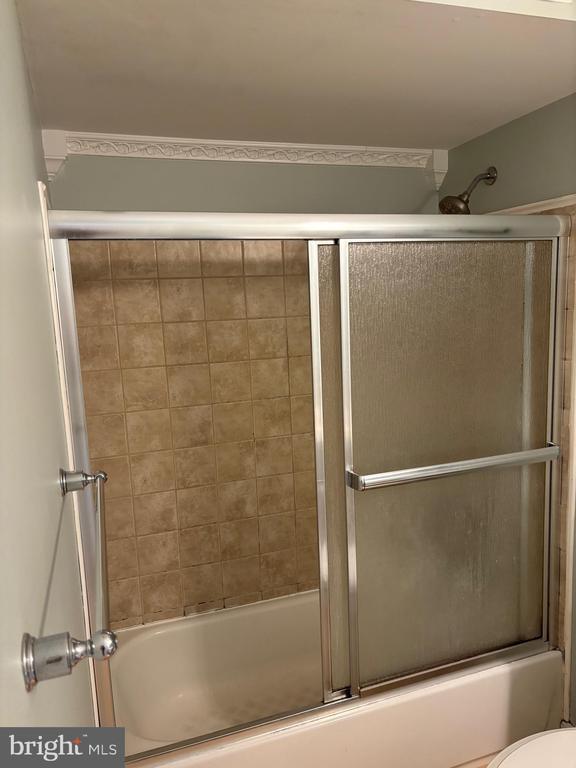 Building Photo - 235 Loring Ct