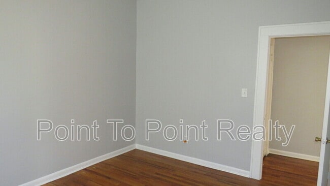 Building Photo - 1935 San Marco Blvd