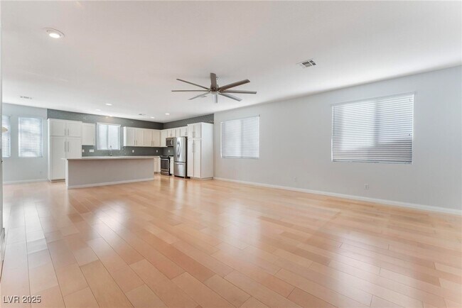 Building Photo - 2267 Alanhurst Dr